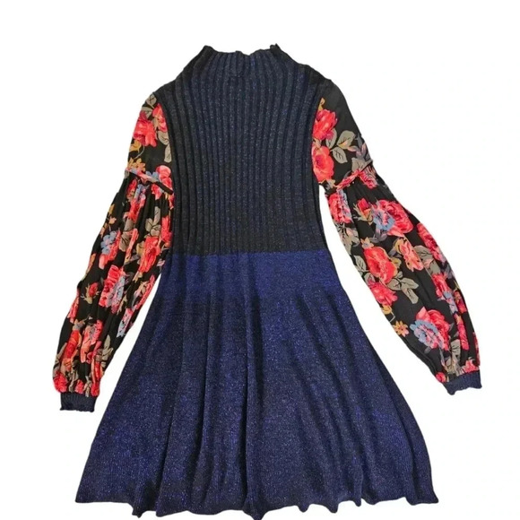 Free People Black Rose & Shine Lightweight Knit Dress SIZE XS PREOWNED - Picture 3 of 4